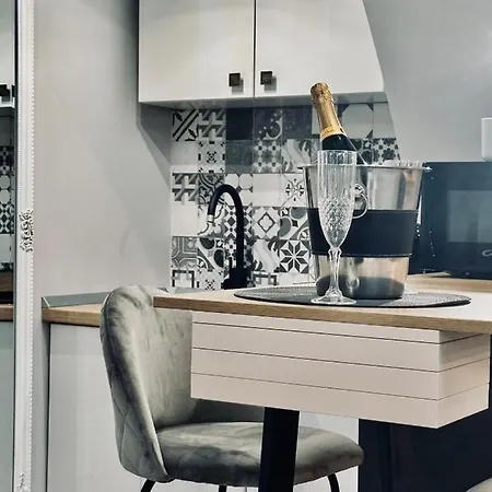 Ap 2 Apartment